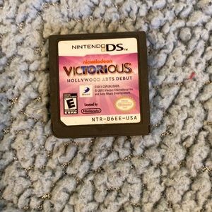 Nintendo Nickelodeon victorious DS video game cartridge